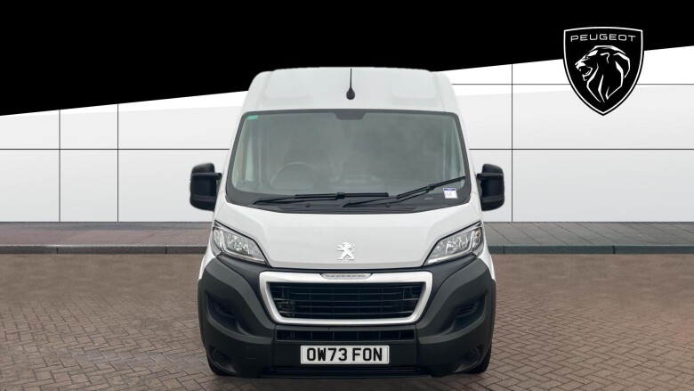 Peugeot Boxer 335 L3 Diesel 2.2 BlueHDi H2 Professional Premium+ Van 140ps